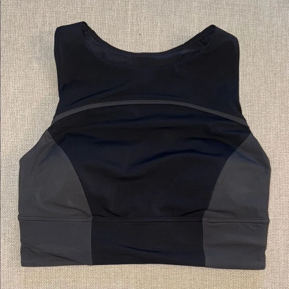 Lululemon hike to swim bra NWOT